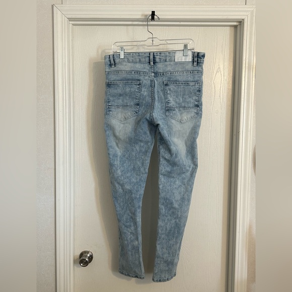 South Pole |  Light Wash Skinny Jeans with Black Accents | Size 34/30 - Picture 6 of 7
